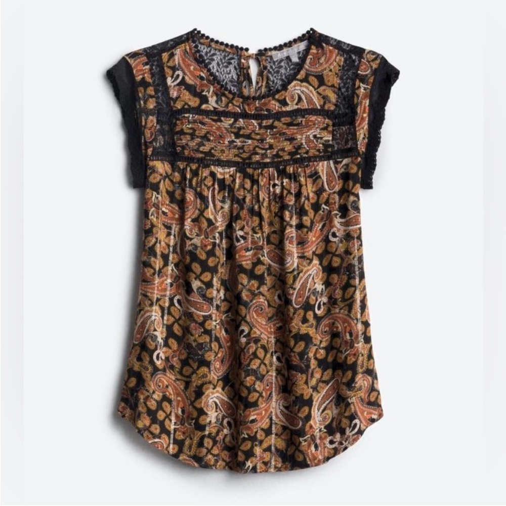 Daniel rain. Anthro black and tan lace top / med/